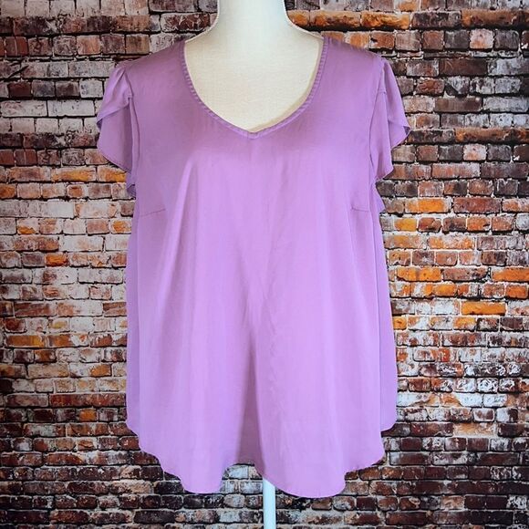 Torrid Georgette Tulip Sleeve Blouse - Picture 3 of 8